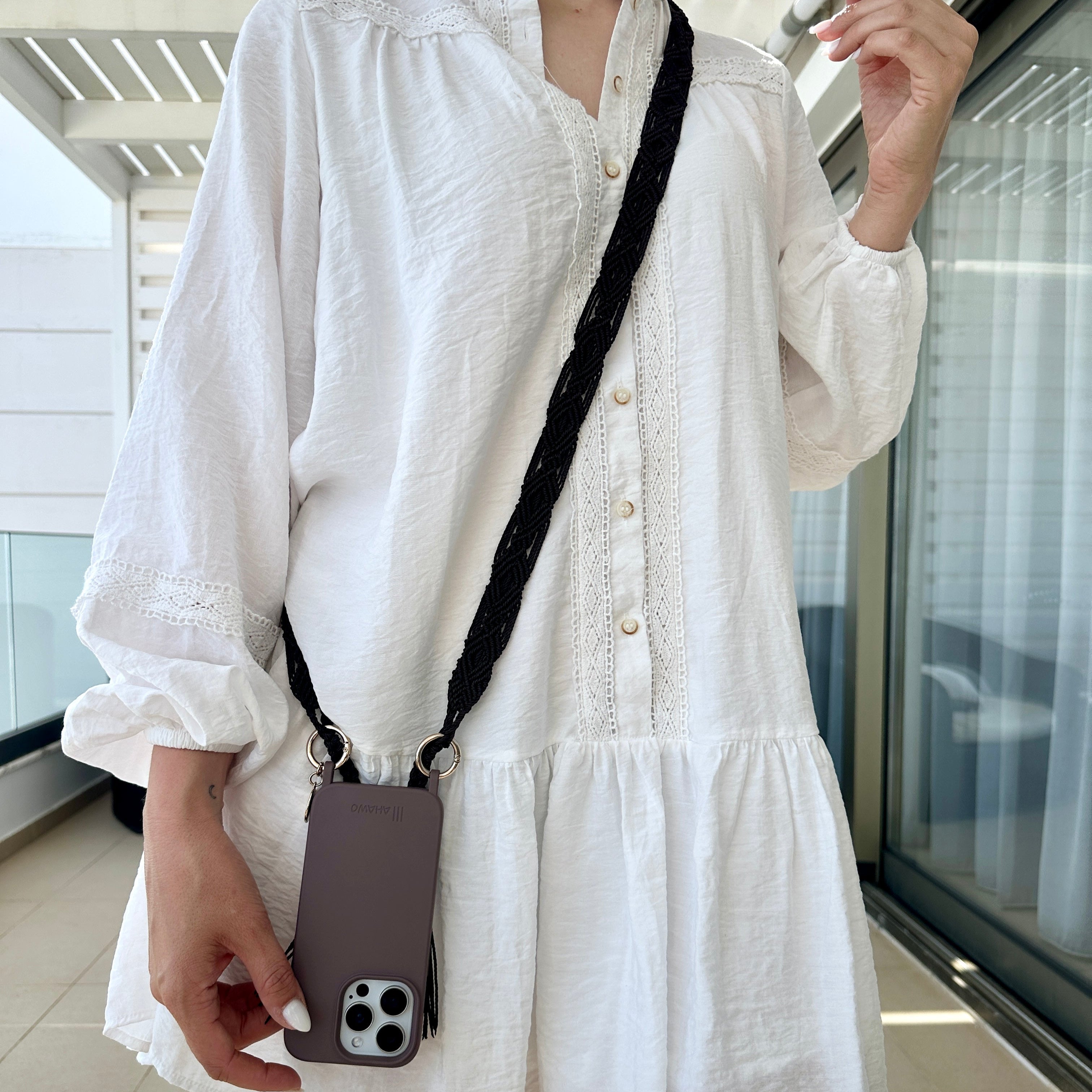 Phone Case with Eyelets Brown