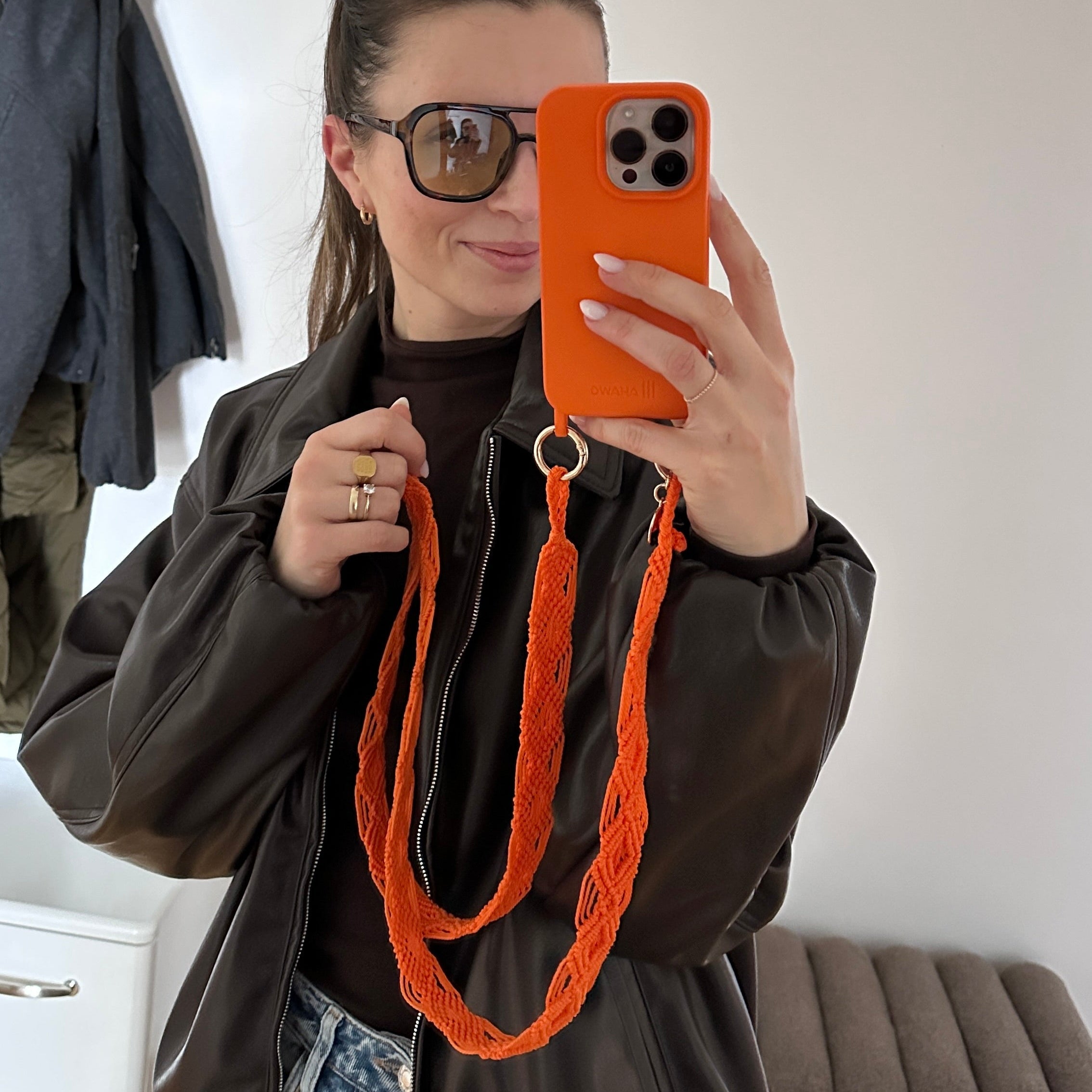 Juicy Orange Slim Handykette mit Ösen