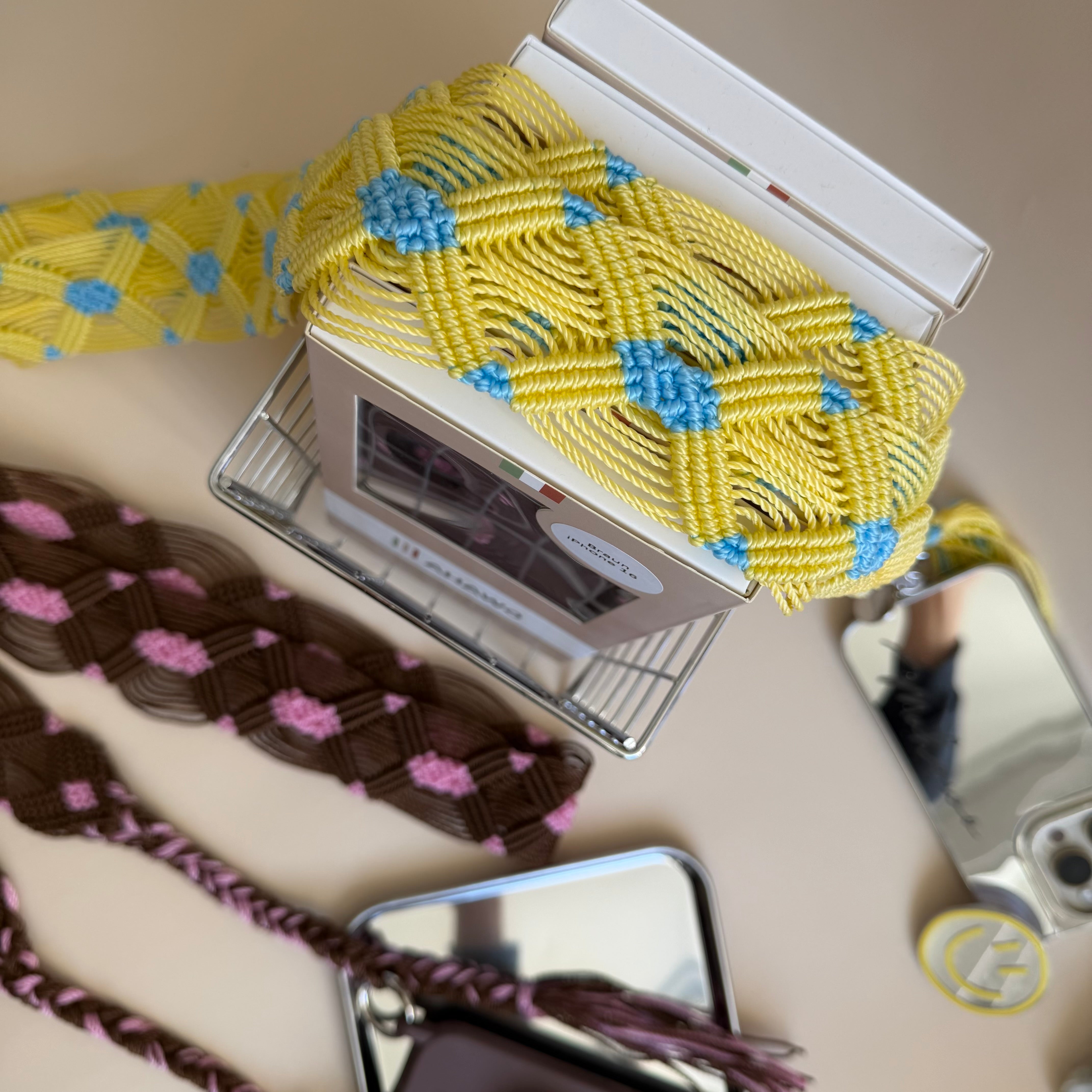 Lemon Sky Handykette