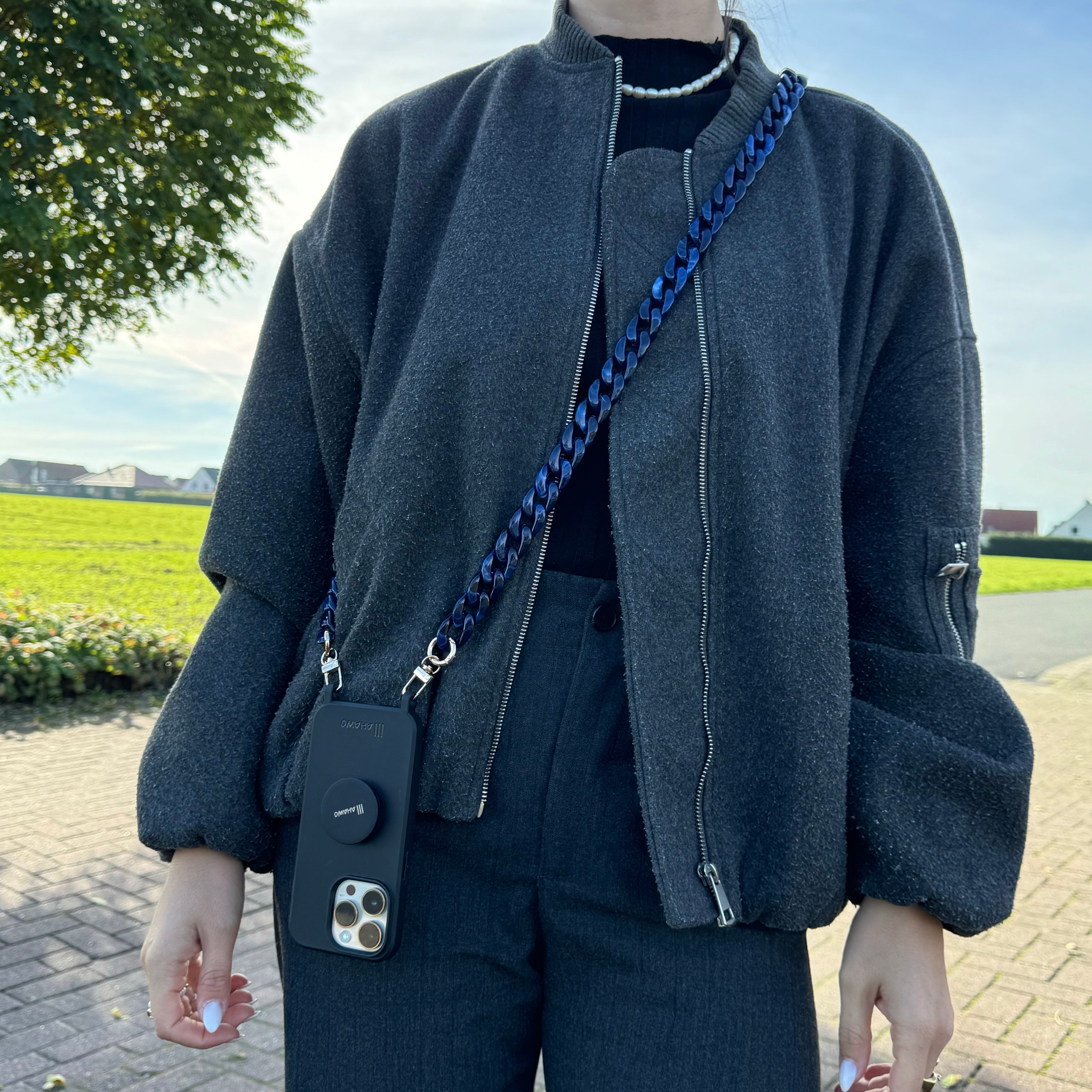 Long Chain Strap Blue