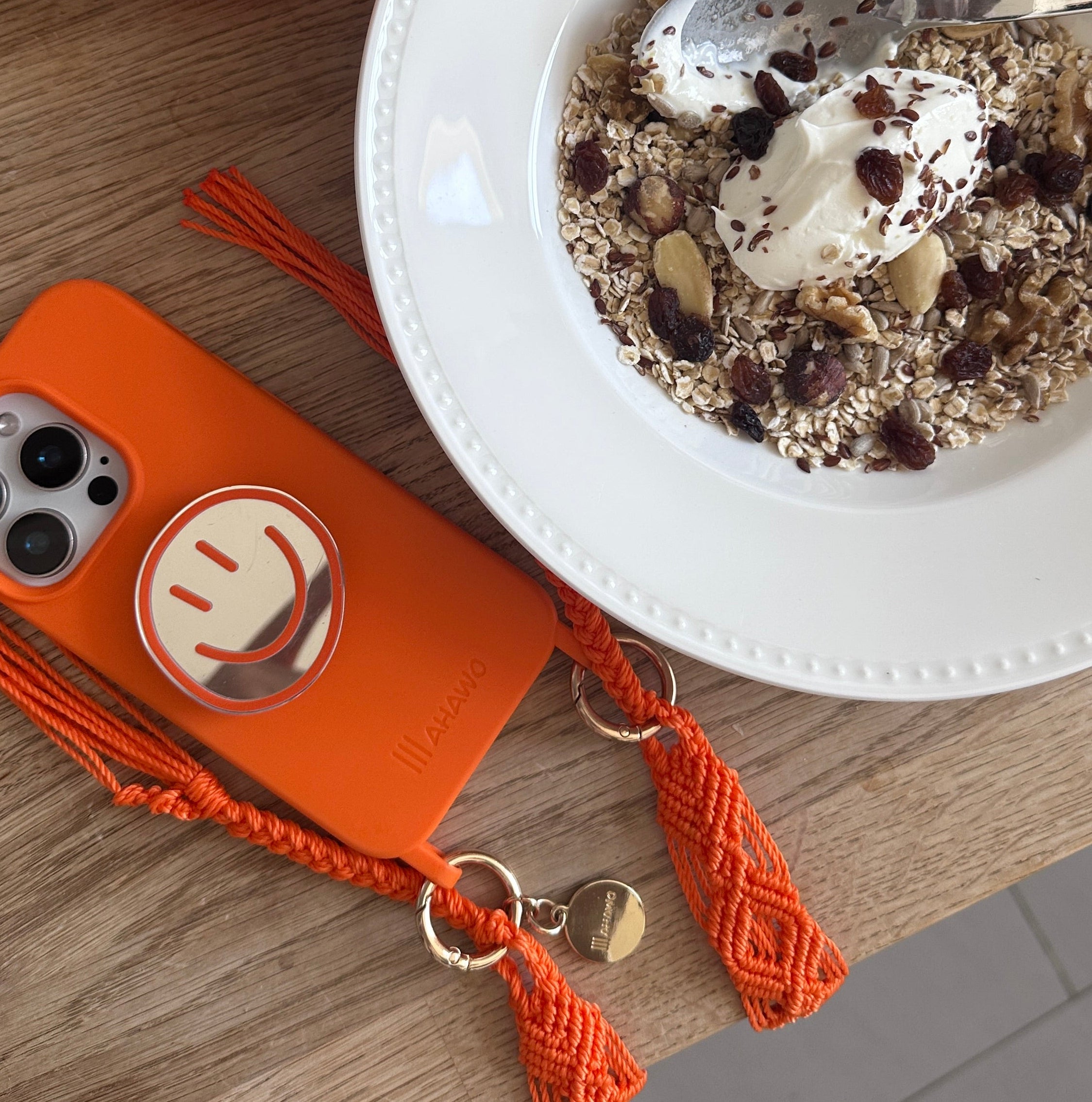 Phone Pop Holder Smiley Orange