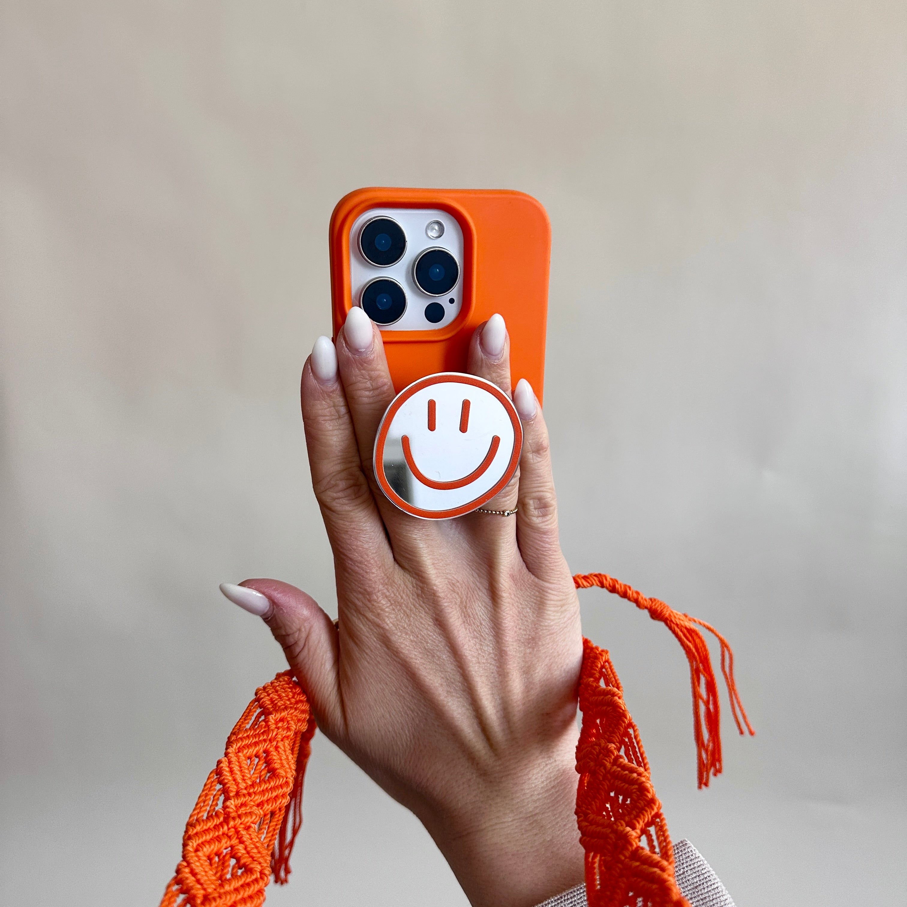 Phone Pop Holder Smiley Orange