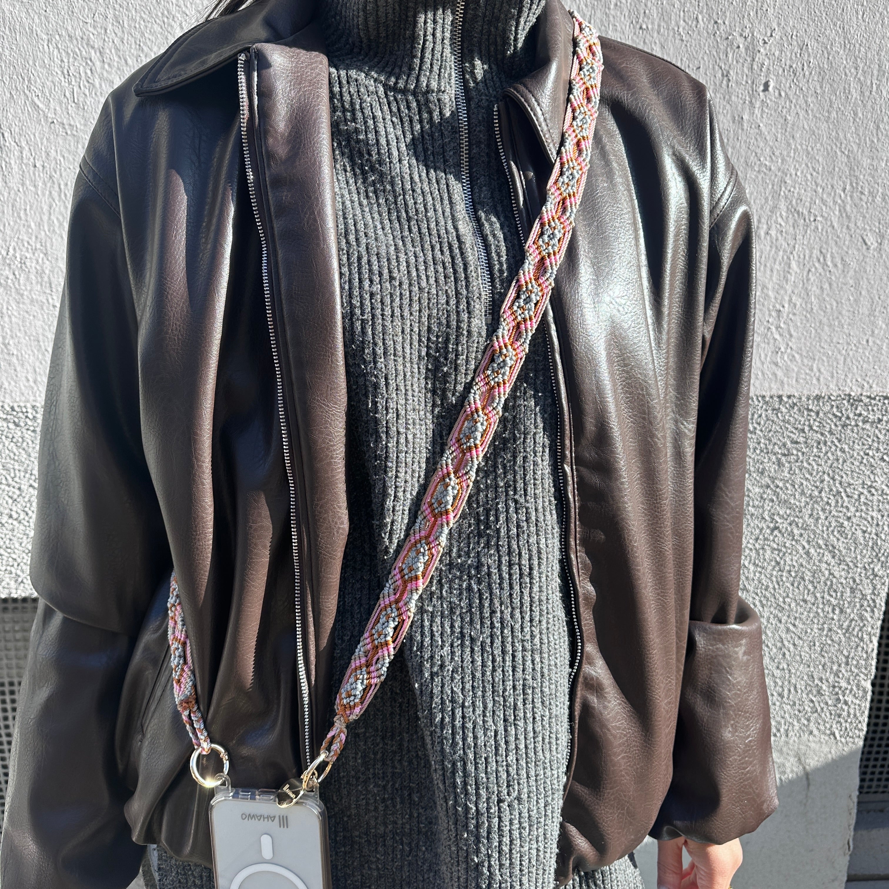 Coconut Kiss Slim Handykette mit Ösen