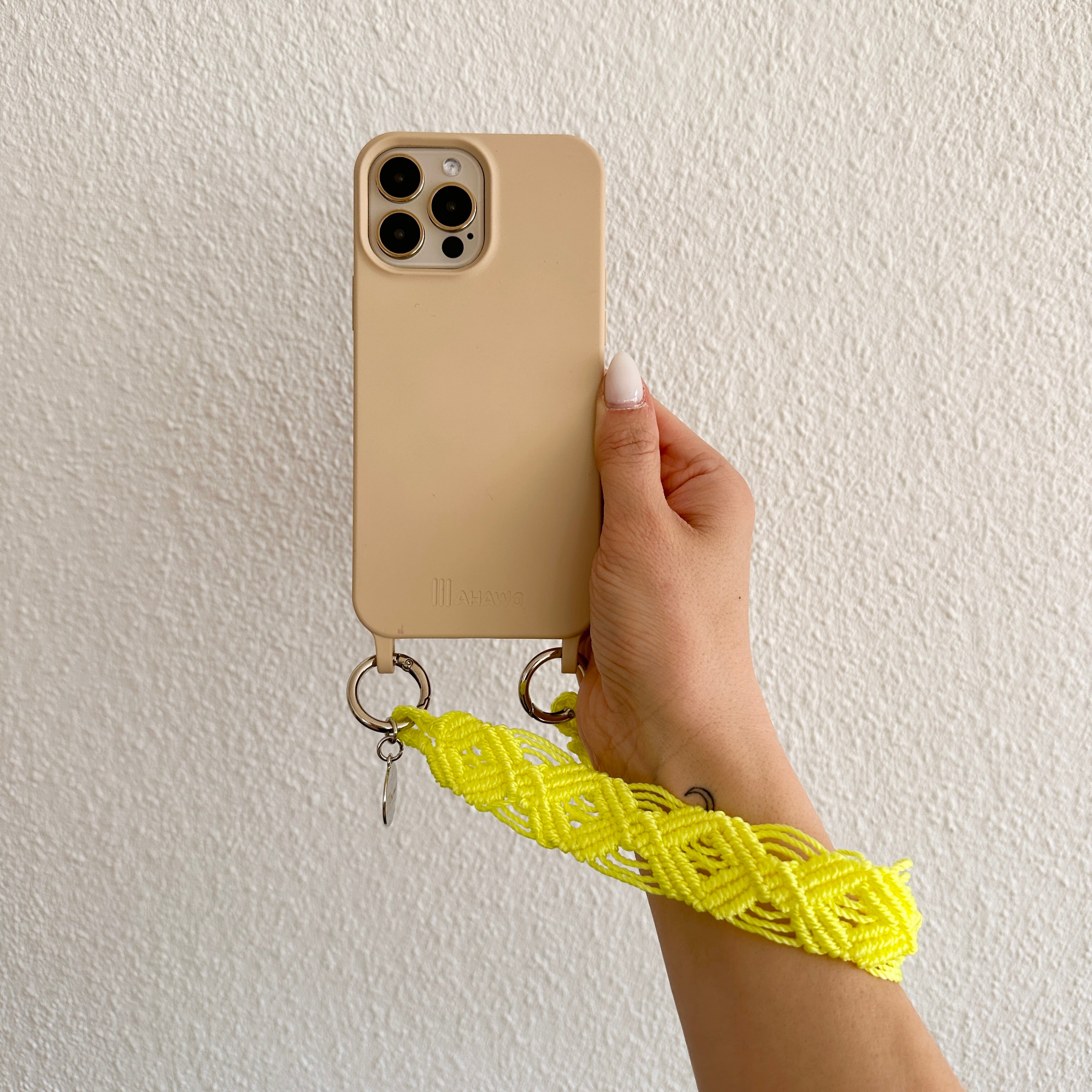 Short Phone Strap with Eyelets "Lemon Tonic"