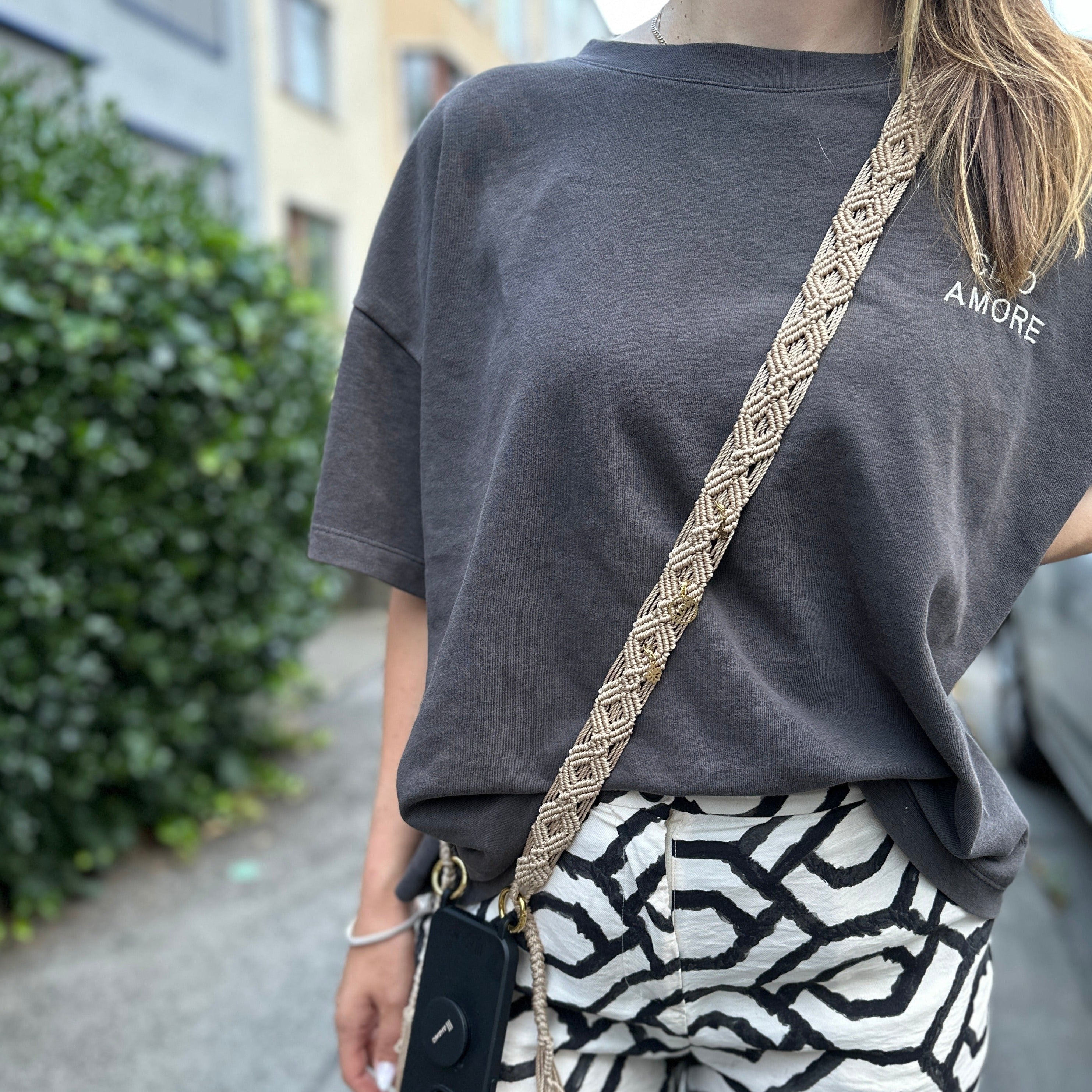 Nude Allure Slim Phone Strap
