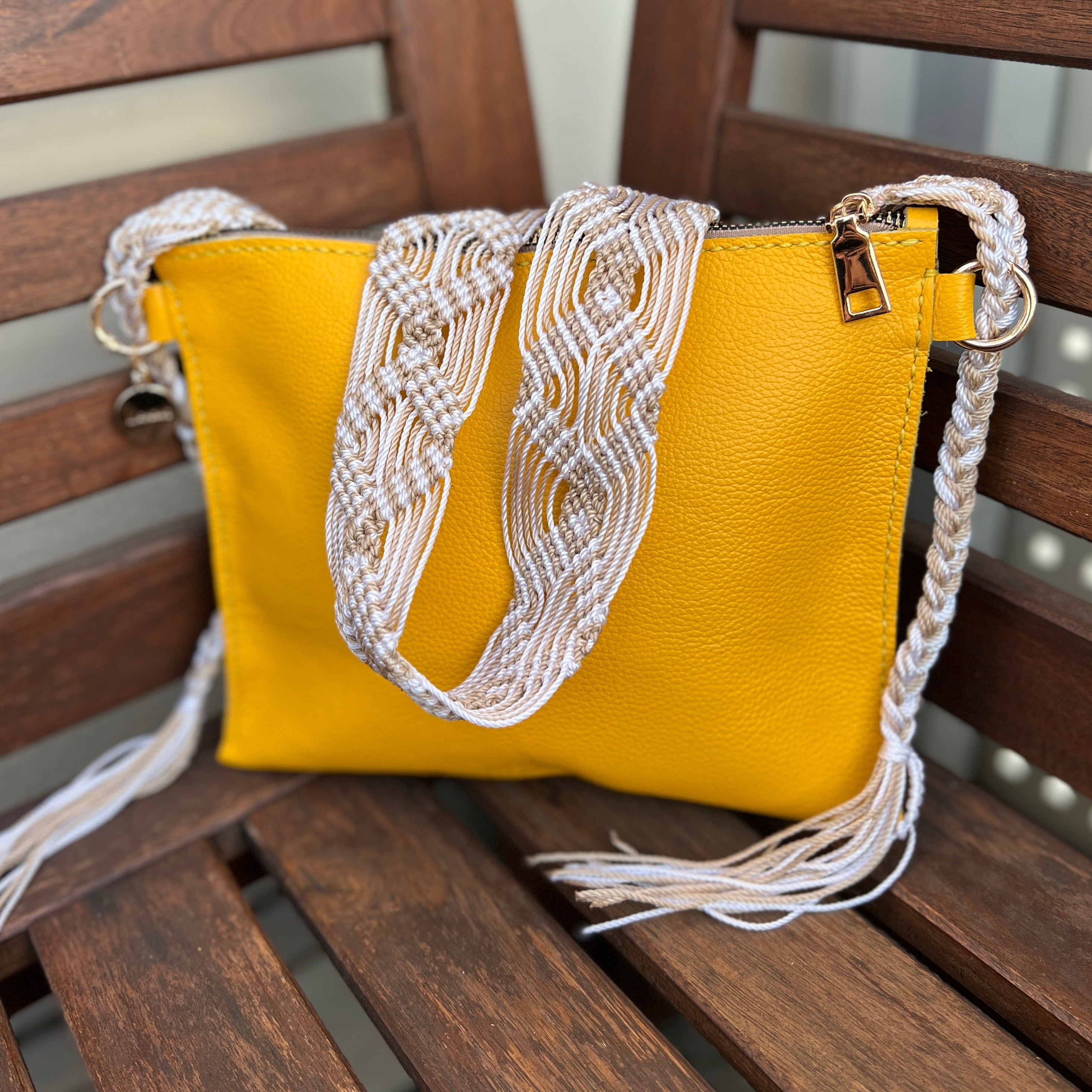 Leather Clutch Collaboration MAHAWO x Antilope