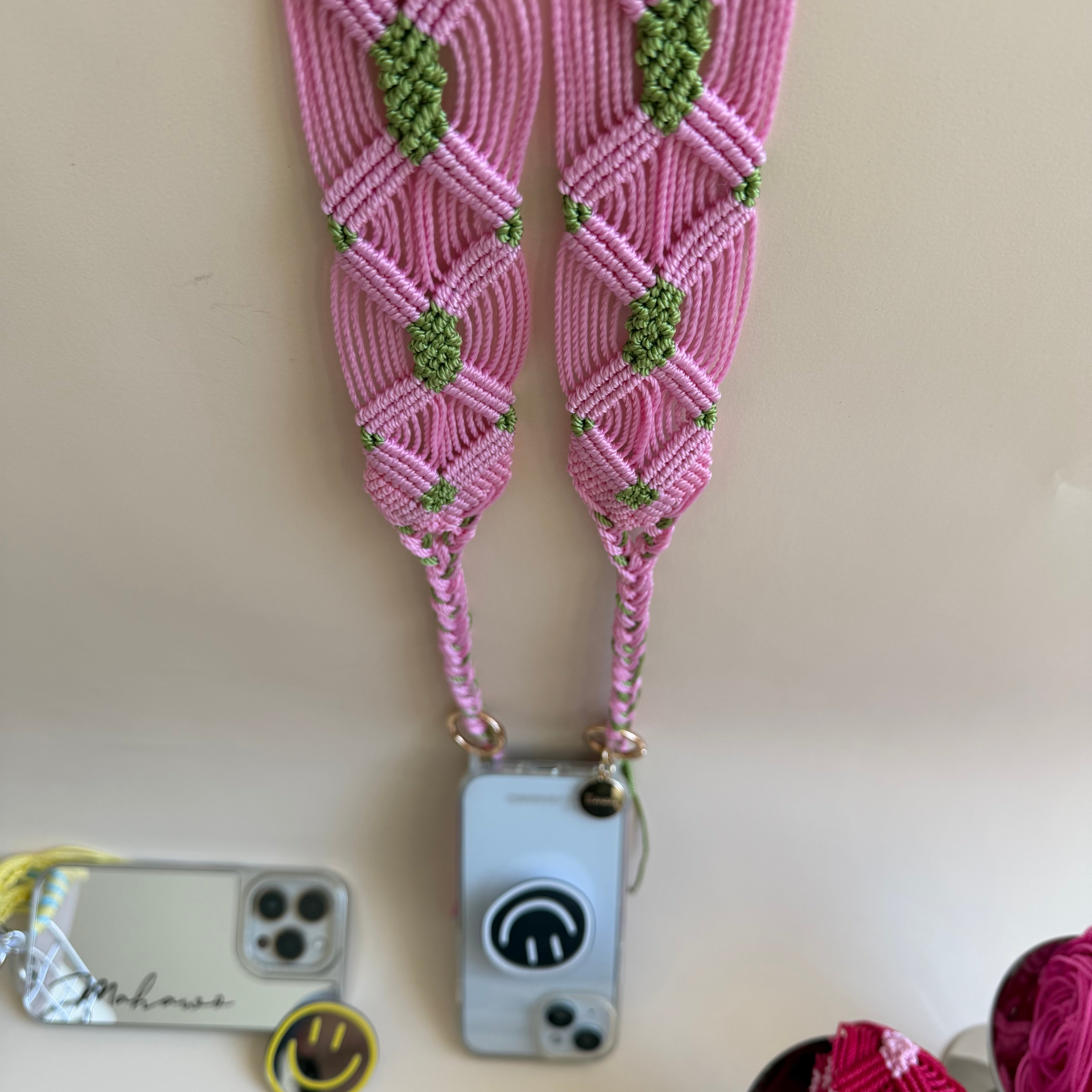 Blush Garden Handykette