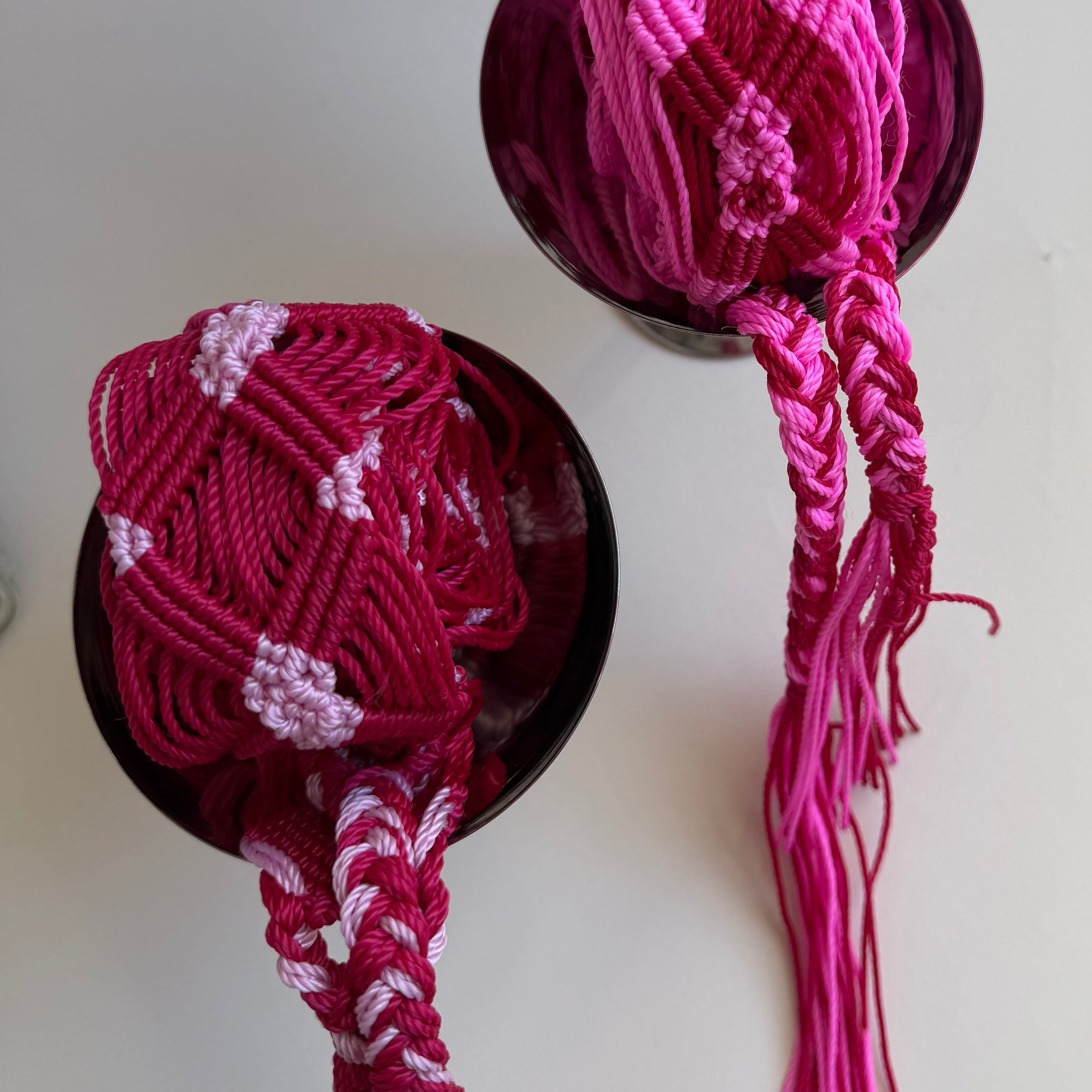 Berry Cream Handykette